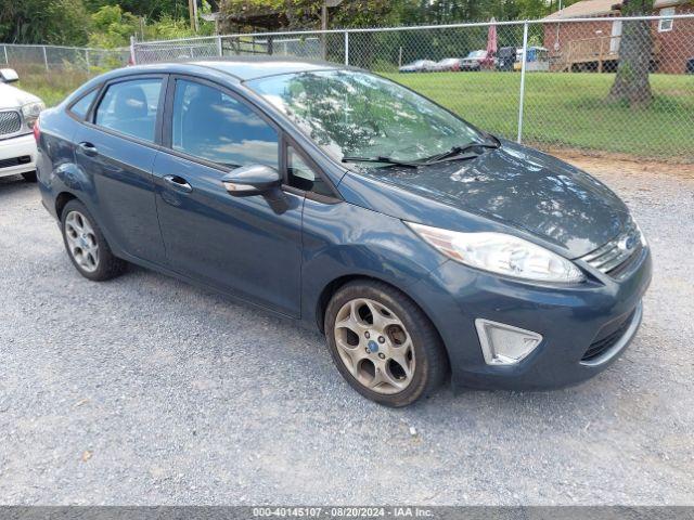  Salvage Ford Fiesta