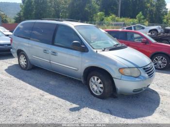  Salvage Chrysler Town & Country