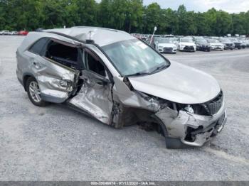  Salvage Kia Sorento