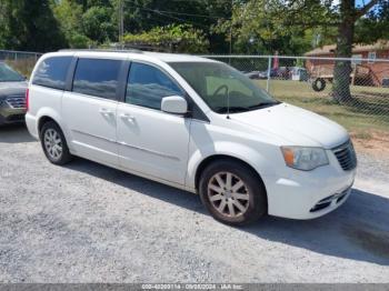  Salvage Chrysler Town & Country