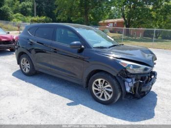  Salvage Hyundai TUCSON