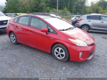  Salvage Toyota Prius