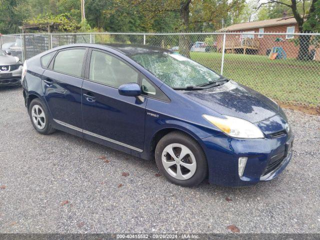  Salvage Toyota Prius