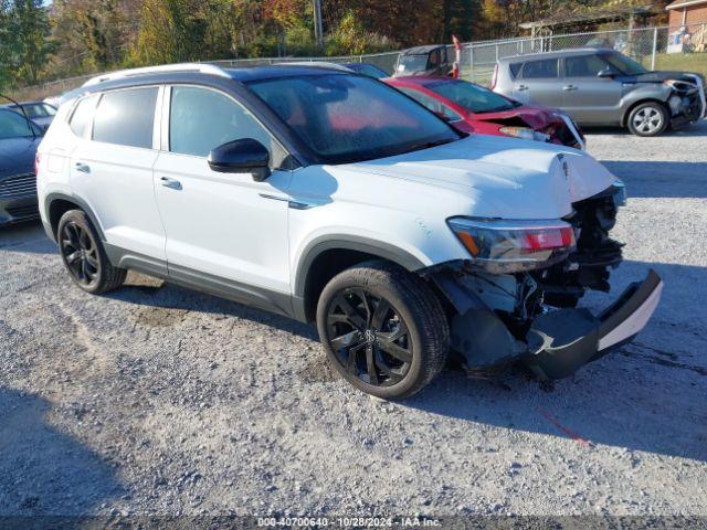  Salvage Volkswagen Taos