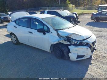  Salvage Nissan Versa