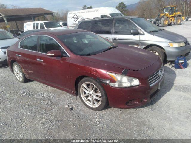  Salvage Nissan Maxima