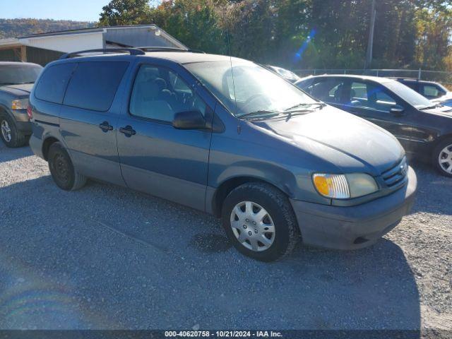  Salvage Toyota Sienna