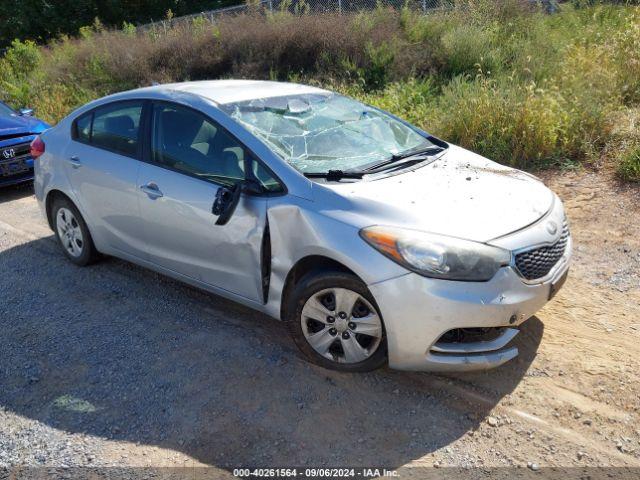  Salvage Kia Forte