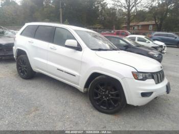  Salvage Jeep Grand Cherokee