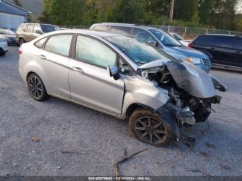  Salvage Ford Fiesta