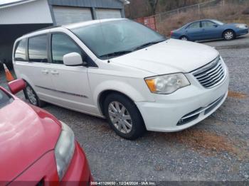  Salvage Chrysler Town & Country