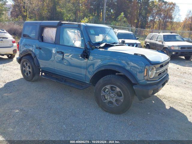  Salvage Ford Bronco