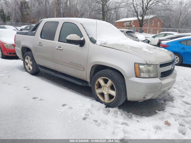  Salvage Chevrolet Avalanche 1500