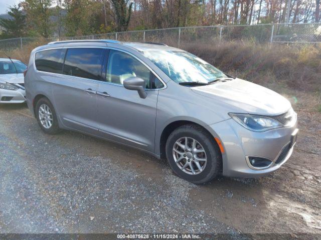  Salvage Chrysler Pacifica