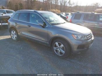  Salvage Volkswagen Touareg