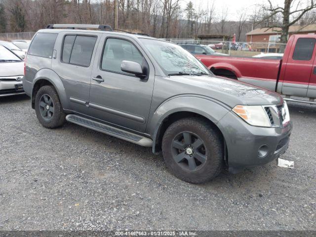  Salvage Nissan Pathfinder