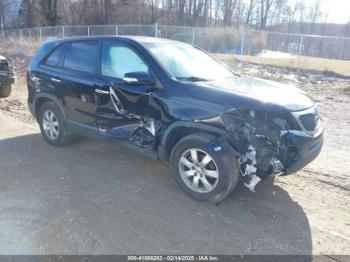  Salvage Kia Sorento