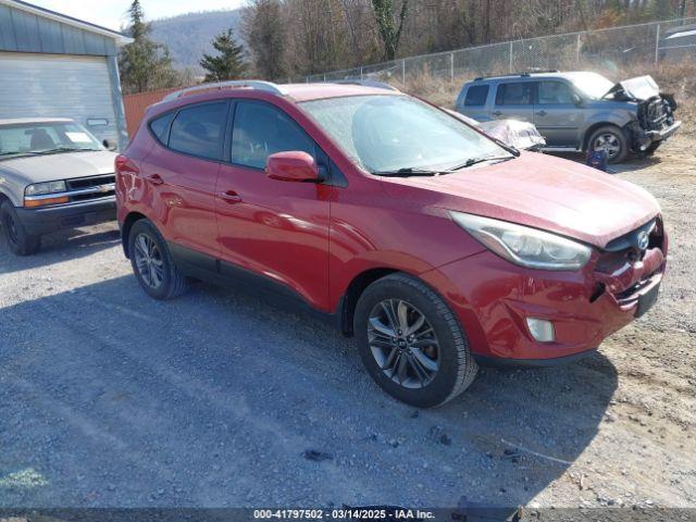  Salvage Hyundai TUCSON