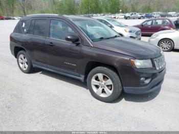  Salvage Jeep Compass