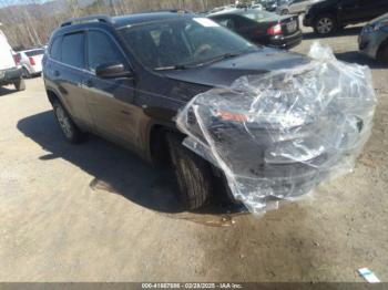  Salvage Jeep Cherokee