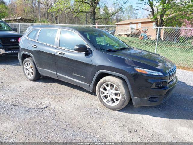  Salvage Jeep Cherokee