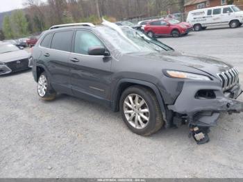  Salvage Jeep Cherokee