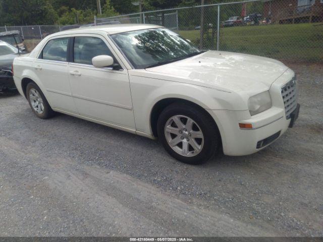  Salvage Chrysler 300