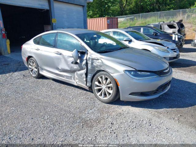  Salvage Chrysler 200
