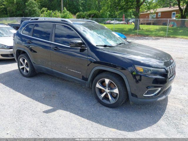  Salvage Jeep Cherokee