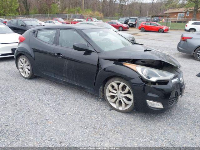  Salvage Hyundai VELOSTER