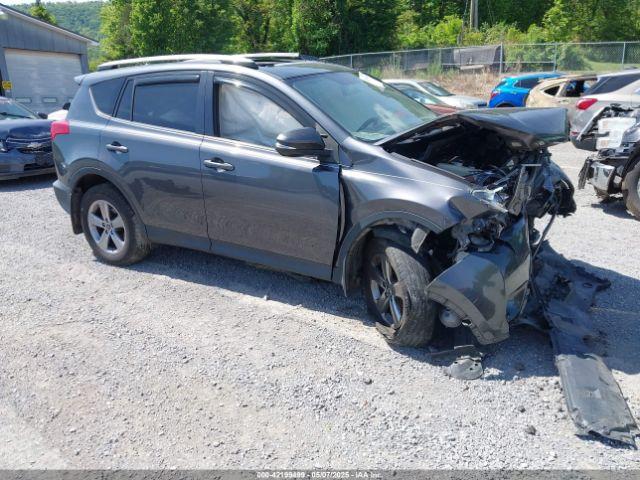  Salvage Toyota RAV4