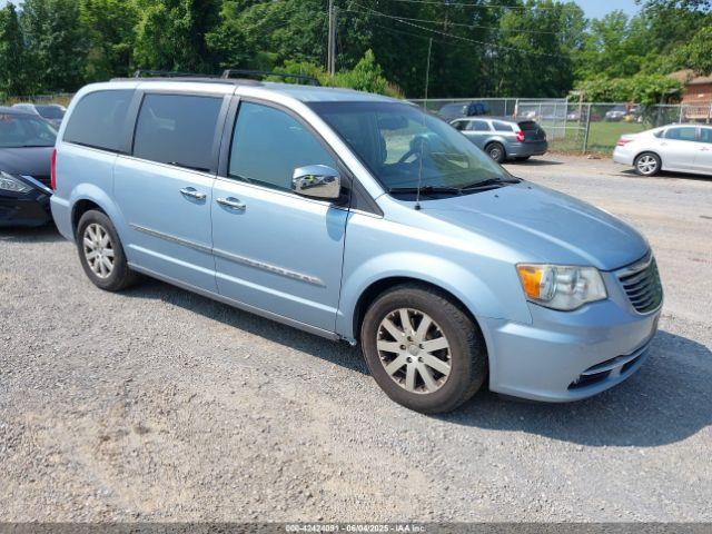  Salvage Chrysler Town & Country