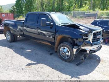  Salvage General Motors Sierra 3500HD
