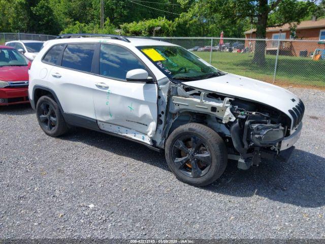  Salvage Jeep Cherokee