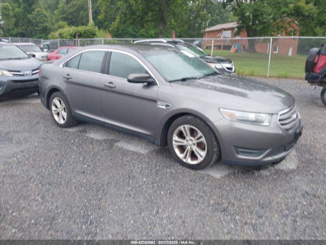  Salvage Ford Taurus