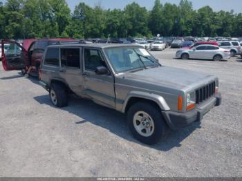  Salvage Jeep Cherokee