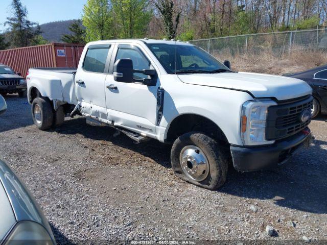  Salvage Ford F-350