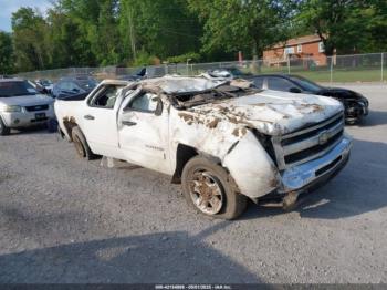  Salvage Chevrolet Silverado 1500