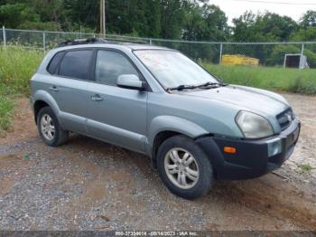  Salvage Hyundai TUCSON