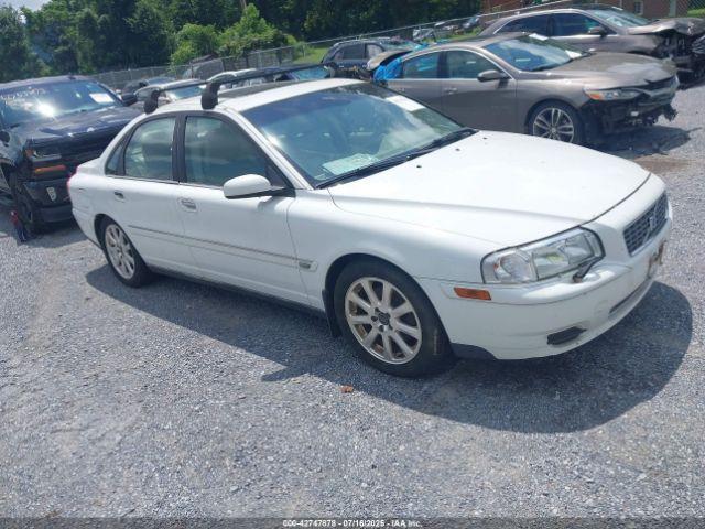  Salvage Volvo S80