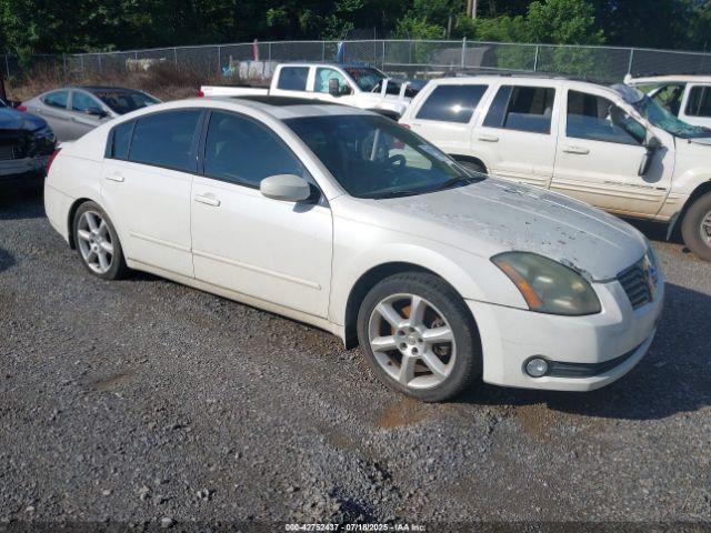  Salvage Nissan Maxima
