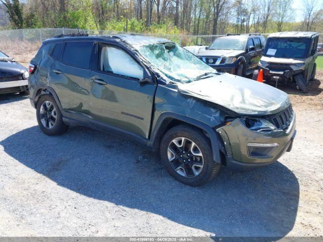  Salvage Jeep Compass
