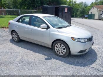 Salvage Kia Forte