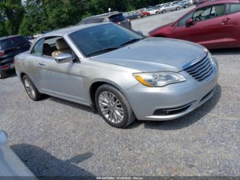  Salvage Chrysler 200