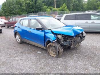  Salvage Nissan Kicks