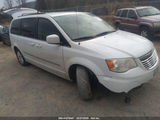  Salvage Chrysler Town & Country