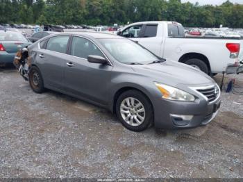  Salvage Nissan Altima
