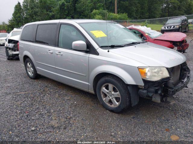  Salvage Dodge Grand Caravan
