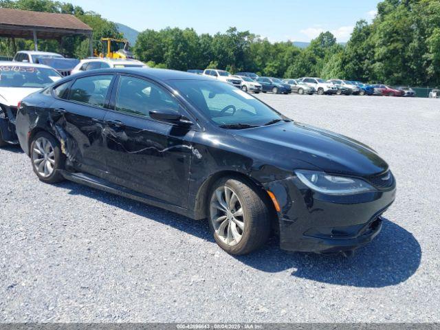  Salvage Chrysler 200