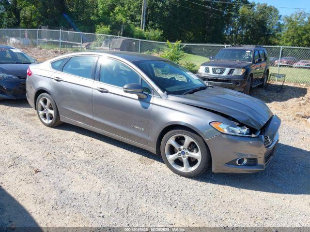  Salvage Ford Fusion